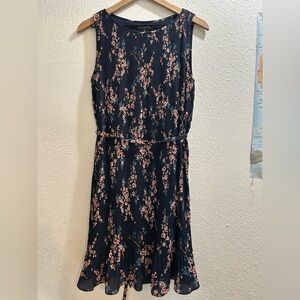 Banana Republic print crinckle dress size M